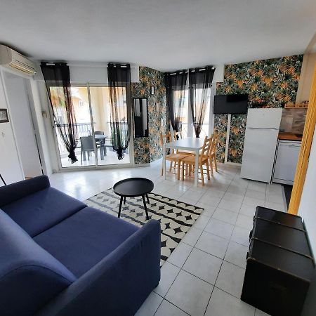 Ferienwohnung Coeur Marina Climatise Terrasse Parking Fréjus Exterior foto